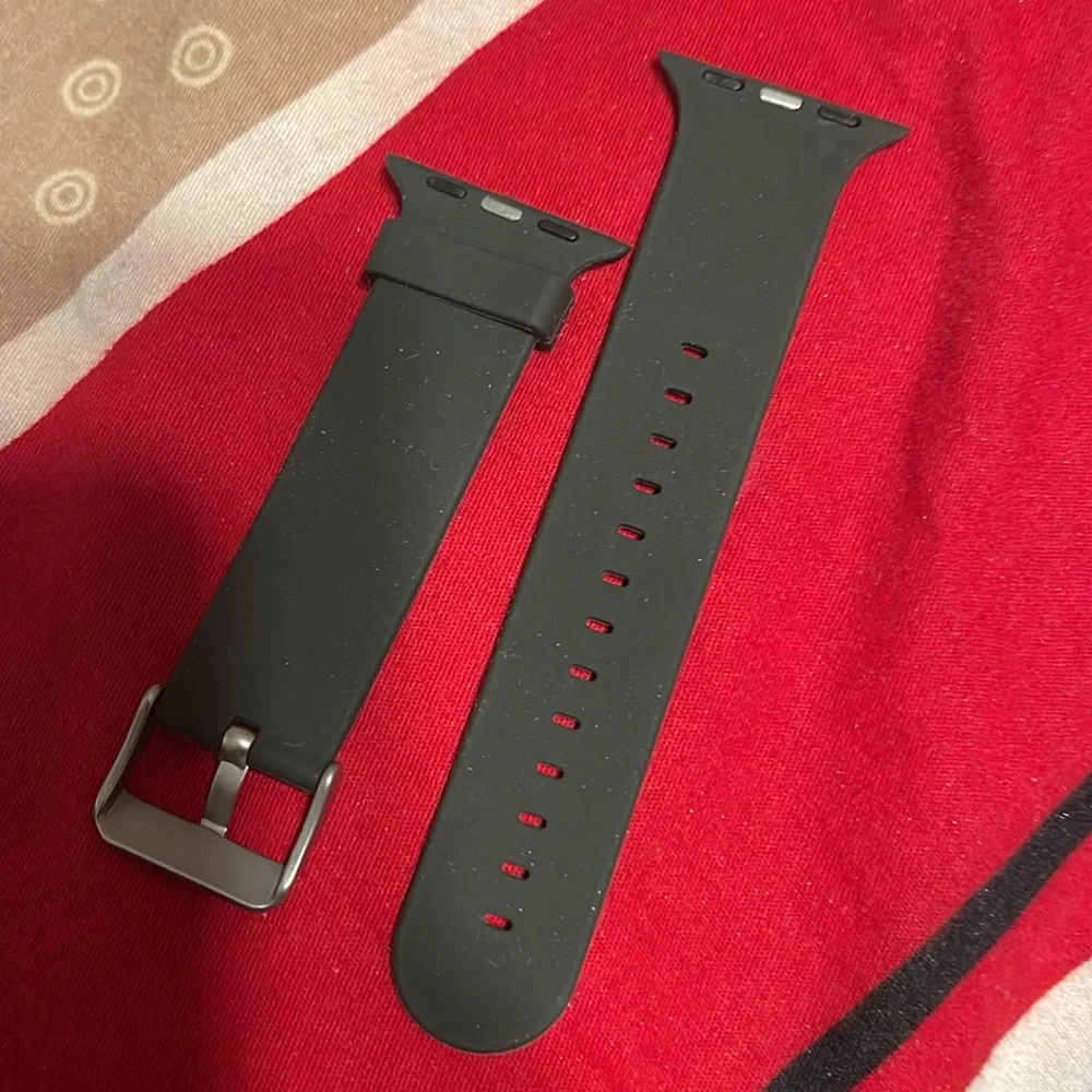 Must bundle: Apple Watch Band